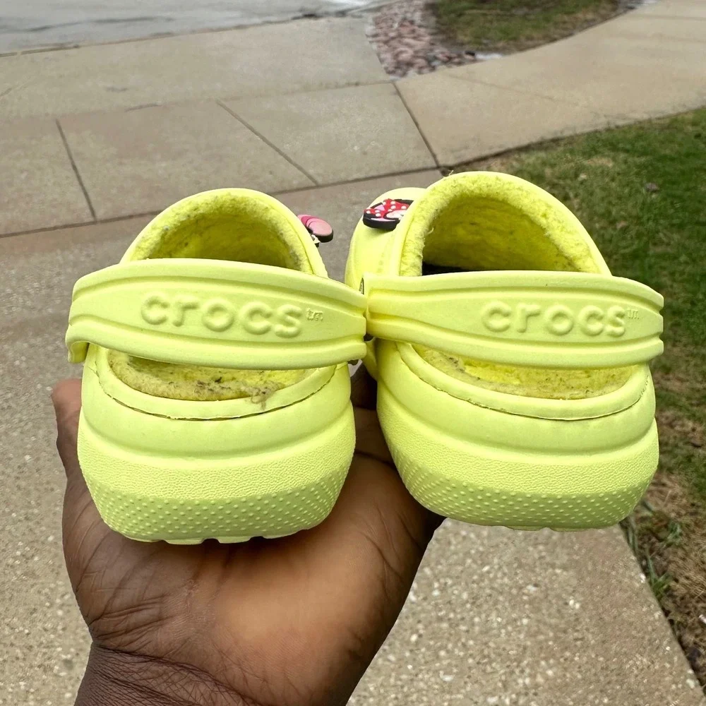 Crocs Kids Classic Lined Crocs With Charms Toddler Size 9 Yellow‎ Shoes